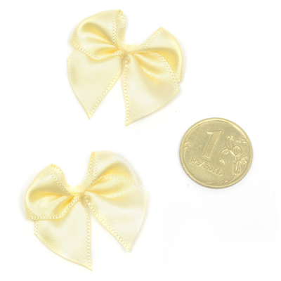 Бантик атласный 1,5см экрю