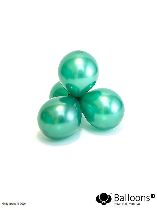  зелёные воздушные шары, елка из воздушных шаров, ёлка из надувных шариков, рождественская ёлка из шаров 