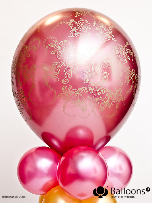 Композиция из шаров, украшение воздушными шарами, сборка композиции