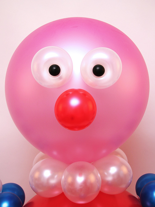 Как сделать клоуна из воздушных шаров своими руками