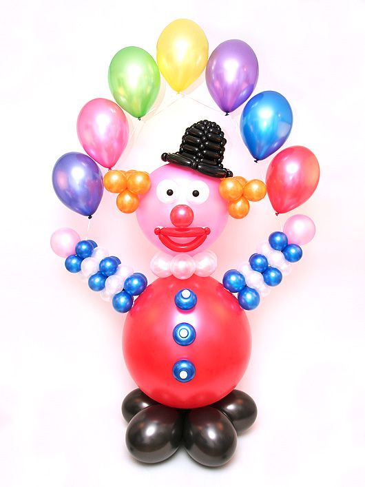  Фигура "Клоун" из латексных воздушных шаров 