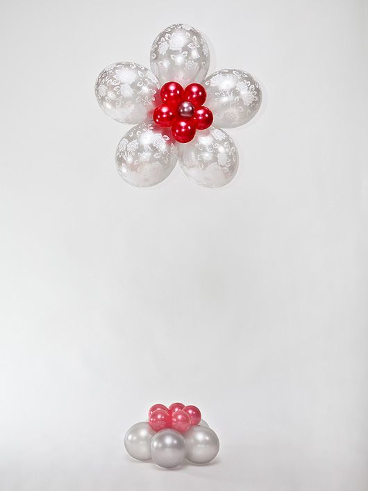  Фигура из воздушных шаров, композиция из воздушных шаров. Гелий, цветок из воздушных шаров.